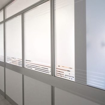 Pellicole effetto smerigliato per privacy uffici